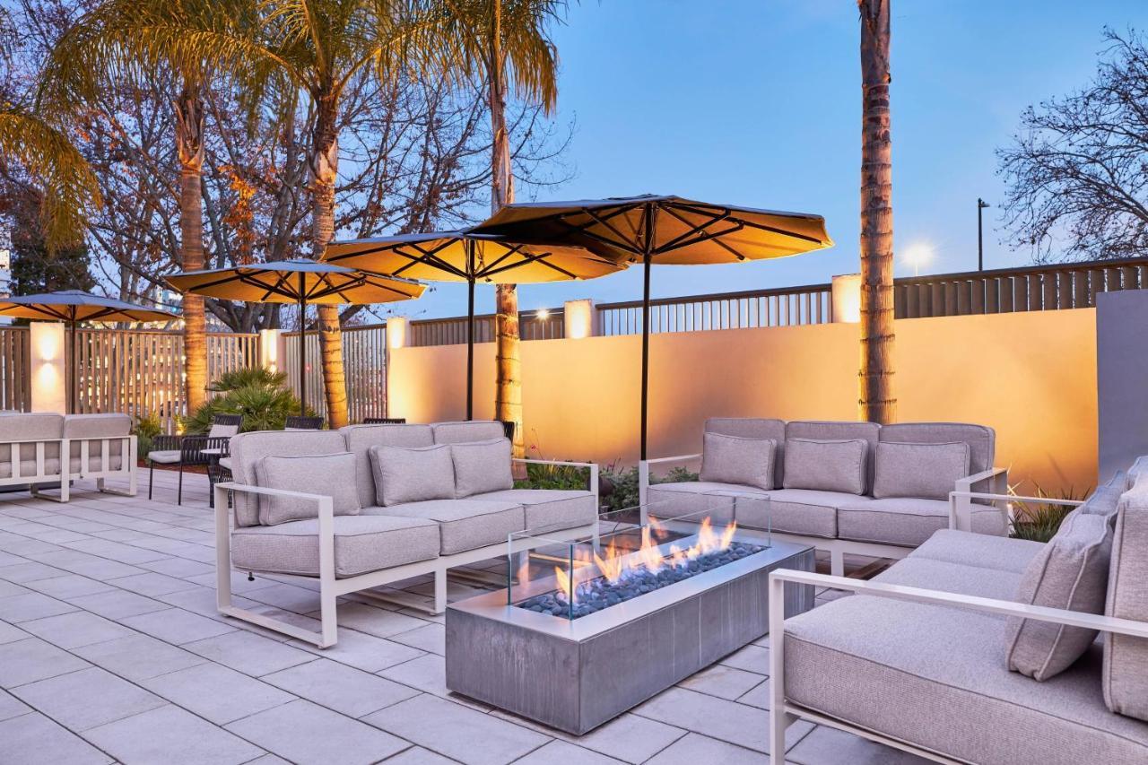 Ac Hotel By Marriott Pleasanton Exterior foto